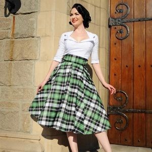 Laura Byrnes California plaid taffeta skirt